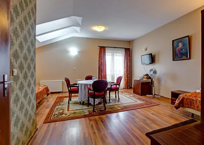 Hotel I Restauracja Bona